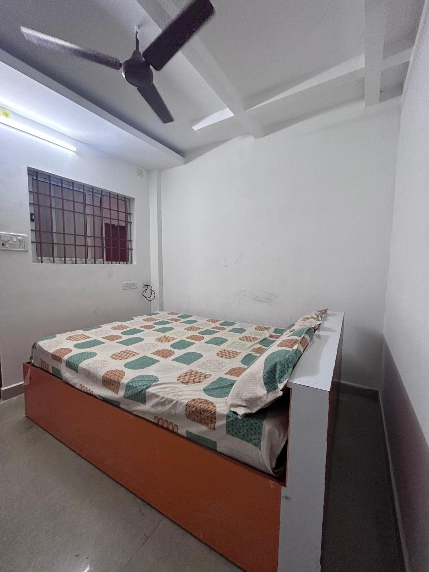 Gsd Inn Guest House Puducherry Zimmer foto